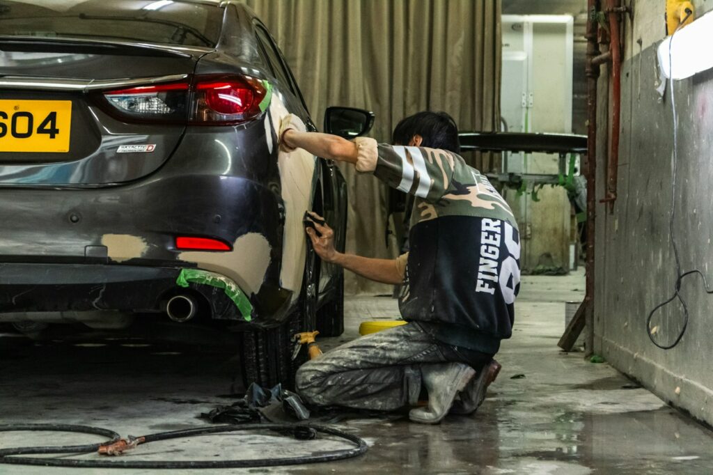 Préparation carrosserie avant peinture à Clamart